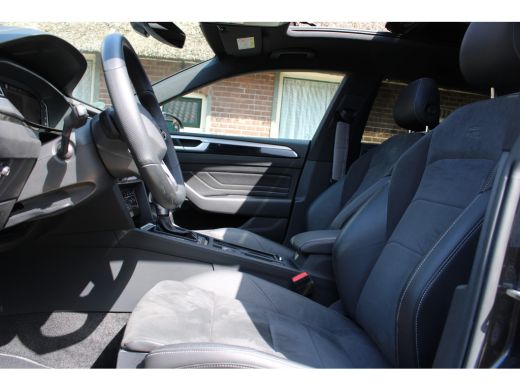 Volkswagen Arteon 1.4 TSI eHybrid R-Line PHEV SOh 98.1% PANO STAND LED 23000KM!!! ActivLease financial lease