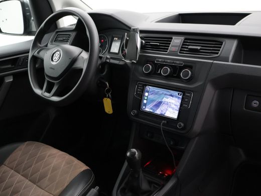 Volkswagen Caddy 2.0 TDI 180 PK + 18 INCH | VERLAAGD | BREMBO | APPLE CARPLAY | TREKHAAK | STOELVERWARMING ActivLease financial lease