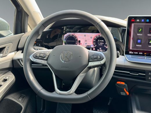 Volkswagen Golf 1.5 204pk eHybrid Life Edition Achteruitrijcamera 'Rear View' | 	Voorstoelen verwarmbaar | Parkee... ActivLease financial lease