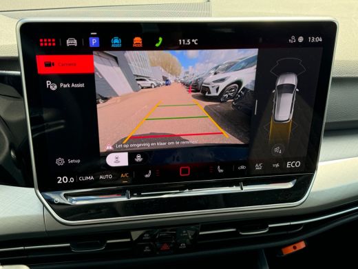 Volkswagen Golf 1.5 204pk eHybrid Life Edition Achteruitrijcamera 'Rear View' | 	Voorstoelen verwarmbaar | Parkee... ActivLease financial lease