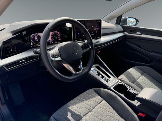 Volkswagen Golf 1.5 204pk eHybrid Life Edition Achteruitrijcamera 'Rear View' | 	Voorstoelen verwarmbaar | Parkee... ActivLease financial lease