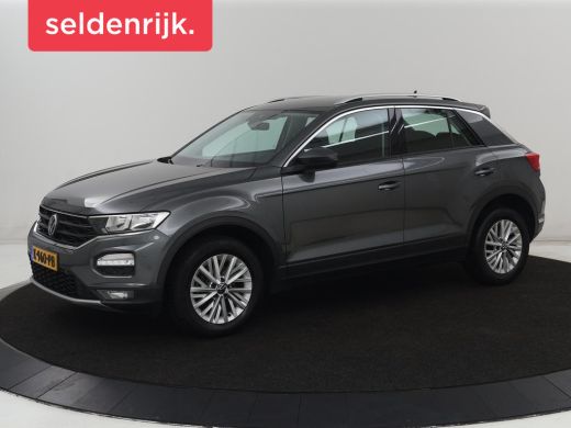 Volkswagen T-Roc 1.0 TSI Style Business | Adaptive cruise | Carplay | Navigatie | DAB | Climate control | Bluetoot...