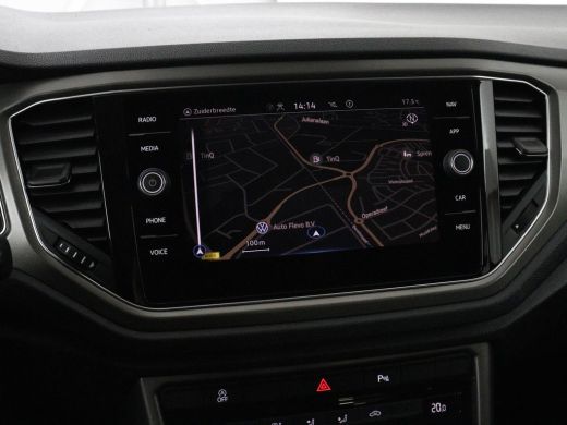 Volkswagen T-Roc 1.0 TSI Style Business | Adaptive cruise | Carplay | Navigatie | DAB | Climate control | Bluetoot... ActivLease financial lease