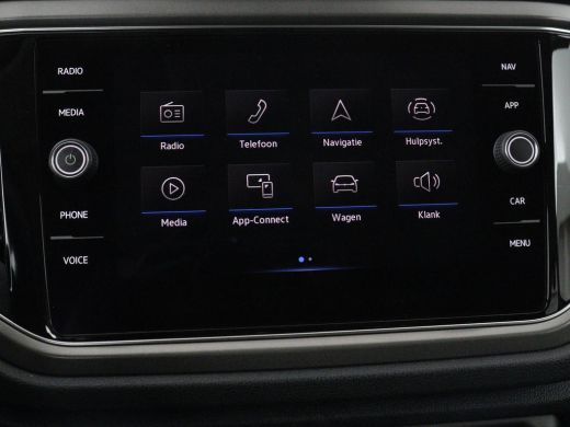 Volkswagen T-Roc 1.0 TSI Style Business | Adaptive cruise | Carplay | Navigatie | DAB | Climate control | Bluetoot... ActivLease financial lease