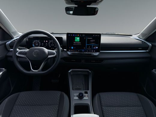 Volkswagen T-Roc 1.5 115pk eTsi Life First Edition Parkeerassistent 'Park Assist' | Voorstoelen verwarmbaar | Acht... ActivLease financial lease