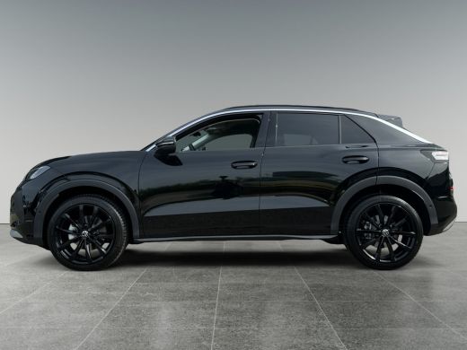 Volkswagen T-Roc 1.5 115pk eTsi Life First Edition Parkeerassistent 'Park Assist' | Voorstoelen verwarmbaar | Acht... ActivLease financial lease