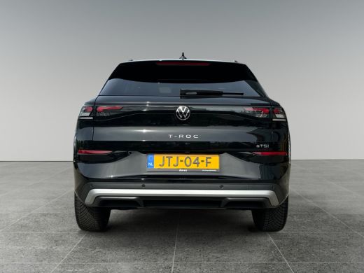 Volkswagen T-Roc 1.5 115pk eTsi Life First Edition Parkeerassistent 'Park Assist' | Voorstoelen verwarmbaar | Acht... ActivLease financial lease