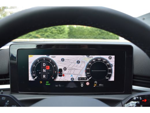 Volkswagen T-Roc Life First Edition | 'App-Connect' draadloze smartphone integratie | Automatische afstandsregelin... ActivLease financial lease