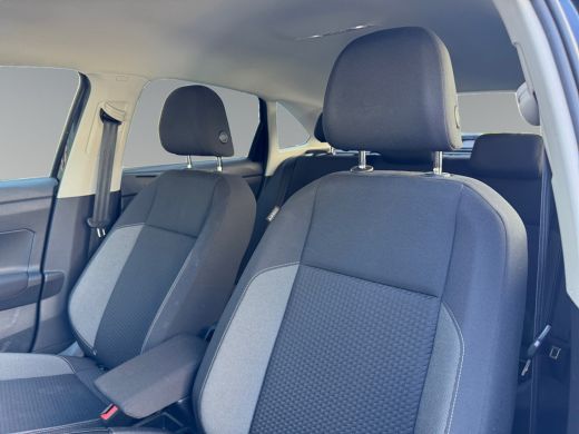 Volkswagen Taigo 1.0 115pk TSI Life Getint glas | Climatronic | Voorstoelen verwarmbaar ActivLease financial lease