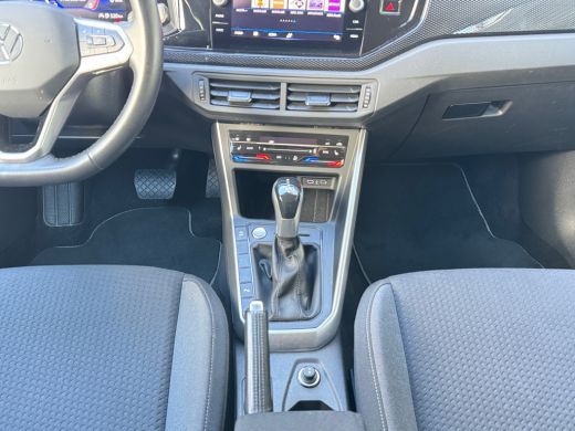 Volkswagen Taigo 1.0 115pk TSI Life Getint glas | Climatronic | Voorstoelen verwarmbaar ActivLease financial lease