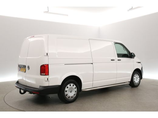 Volkswagen Transporter 2.0 TDI L2H1 | Airco | Cruise | Trekhaak | Parkeersens. ActivLease financial lease