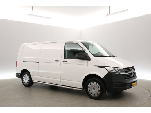 Volkswagen Transporter 2.0 TDI L2H1 | Airco | Cruise | Trekhaak | Parkeersens. ActivLease financial lease