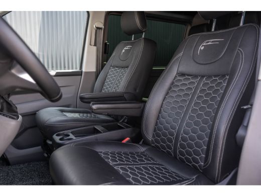 Volkswagen Transporter 2.0 TDI L2H1 | BULLI | 150 PK | Automaat | LED | Camera | Carplay | PDC | Zijschuifdeur L+R ActivLease financial lease