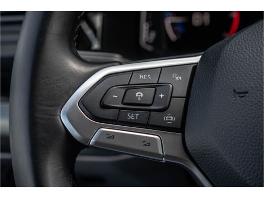 Volkswagen Transporter 2.0 TDI L2H1 | BULLI | 150 PK | Automaat | LED | Camera | Carplay | PDC | Zijschuifdeur L+R ActivLease financial lease