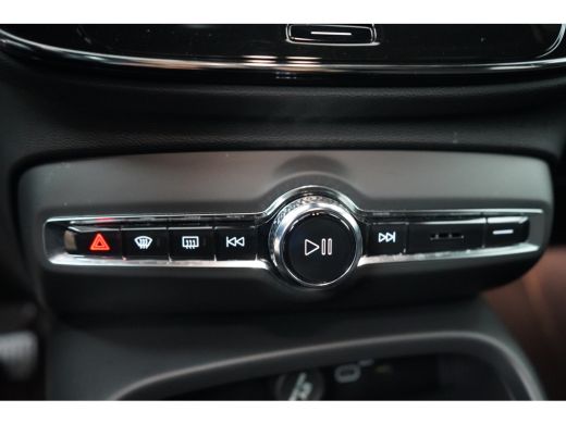 Volvo  C40 Recharge Twin Plus 82 kWh | Pano | Trekhaak | Camera | Warmtepomp | Climate pack | ActivLease financial lease