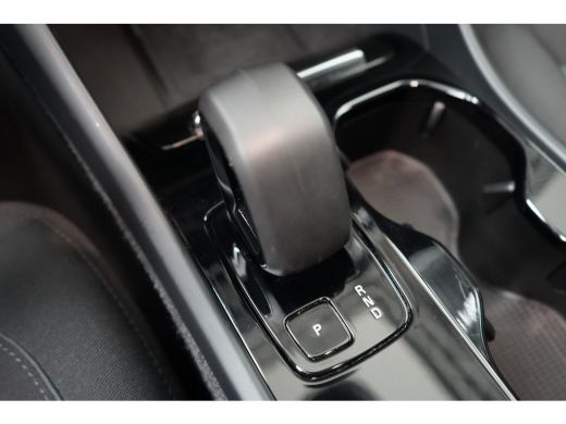 Volvo  C40 Recharge Twin Plus 82 kWh | Pano | Trekhaak | Camera | Warmtepomp | Climate pack | ActivLease financial lease