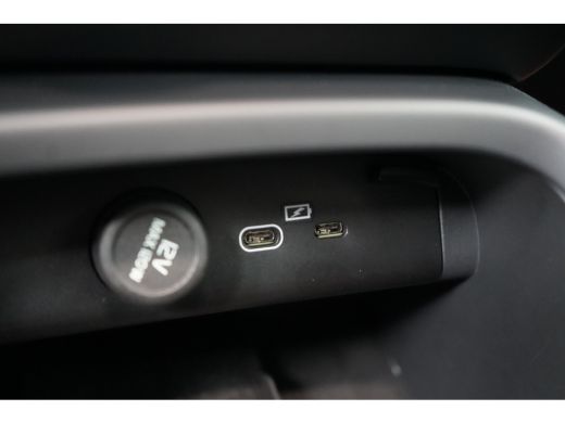 Volvo  C40 Recharge Twin Plus 82 kWh | Pano | Trekhaak | Camera | Warmtepomp | Climate pack | ActivLease financial lease