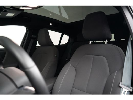 Volvo  C40 Recharge Twin Plus 82 kWh | Pano | Trekhaak | Camera | Warmtepomp | Climate pack | ActivLease financial lease