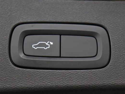 Volvo  V60 2.0 T6 Twin Engine AWD Momentum Pro | SOH 88% | Stoelverwarming | Adaptive cruise | Carplay | Hal... ActivLease financial lease