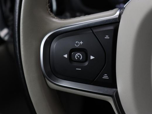 Volvo  V60 2.0 T6 Twin Engine AWD Momentum Pro | SOH 88% | Stoelverwarming | Adaptive cruise | Carplay | Hal... ActivLease financial lease