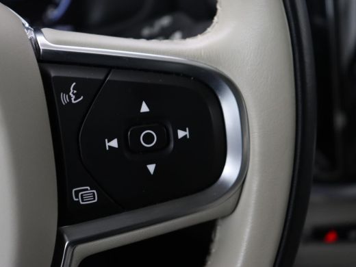 Volvo  V60 2.0 T6 Twin Engine AWD Momentum Pro | SOH 88% | Stoelverwarming | Adaptive cruise | Carplay | Hal... ActivLease financial lease