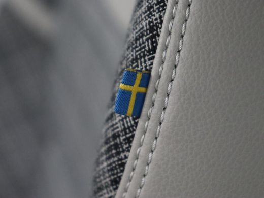 Volvo  V60 2.0 T6 Twin Engine AWD Momentum Pro | SOH 88% | Stoelverwarming | Adaptive cruise | Carplay | Hal... ActivLease financial lease