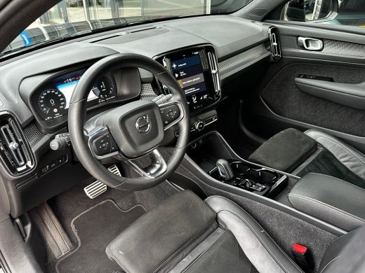 Volvo  XC40 T5 262 PK Recharge R-Design AUTOMAAT | SOH 96,02%| TREKHAAK| SCHUIF-KANTELDAK| STUUR EN STOELVERW... ActivLease financial lease