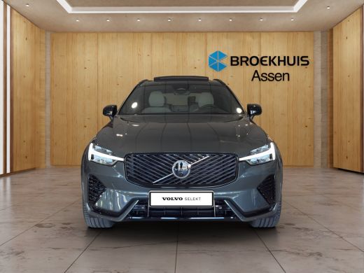 Volvo  XC60 2.0 T6 Plug-in hybrid AWD Ultra Black Edition | Luchtvering | 360 Camera | Keyless entry | Bower ... ActivLease financial lease