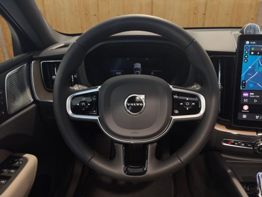 Volvo  XC60 2.0 T6 Plug-in hybrid AWD Ultra Black Edition | Luchtvering | 360 Camera | Keyless entry | Bower ... ActivLease financial lease