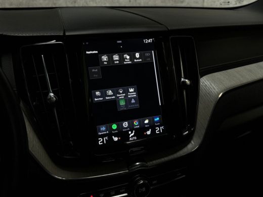 Volvo  XC60 2.0 T8 Twin Engine AWD Inscription 391Pk Automaat (PANORAMADAK, APPLE CARPLAY, MEMORY SEATS, LEDE... ActivLease financial lease