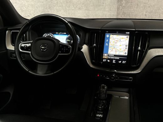 Volvo  XC60 2.0 T8 Twin Engine AWD Inscription 391Pk Automaat (PANORAMADAK, APPLE CARPLAY, MEMORY SEATS, LEDE... ActivLease financial lease