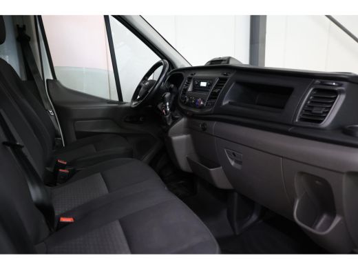 Ford Transit 2.0 TDCI BAKWAGEN MEUBELBAK LAADKLEP EURO 6 ActivLease financial lease