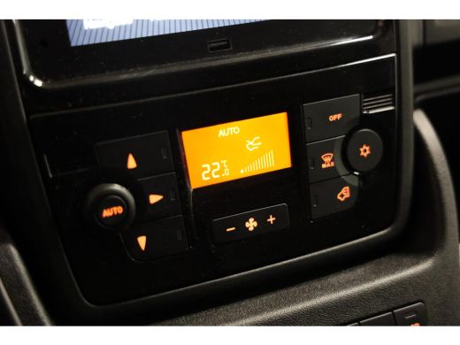 Opel Movano 2.2D 140 L2H2 2500 KG TREKVERMOGEN ActivLease financial lease