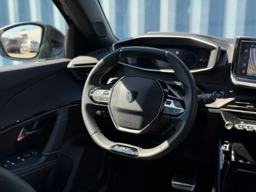 Peugeot 2008 Hybrid 145 GT 360 camera | Keyless | Interieurverlichting | Adeptieve cruise control | Apple carp... ActivLease financial lease