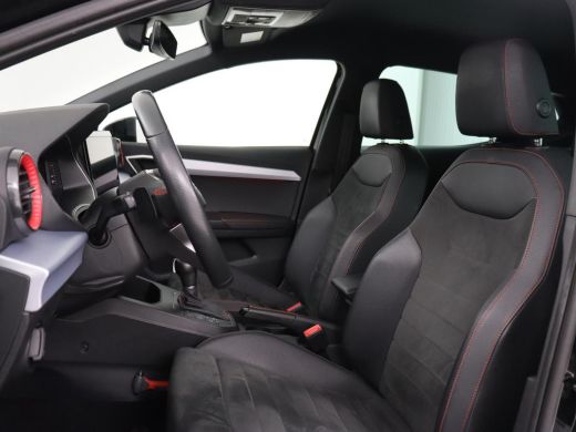 Seat Ibiza 1.0 EcoTSI FR Intense | Stoelverwarming | Adaptive cruise | Leder/Alcantara | Camera | Carplay | ... ActivLease financial lease