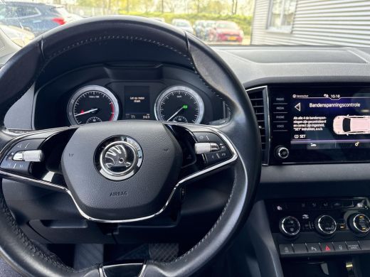 Skoda Karoq 1.5 TSI ACT Business Edition Plus Trekhaak | Dealeronderhouden | TopStaat ActivLease financial lease