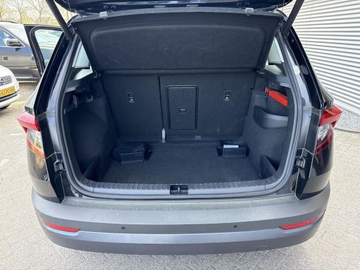 Skoda Karoq 1.5 TSI ACT Business Edition Plus Trekhaak | Dealeronderhouden | TopStaat ActivLease financial lease