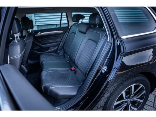 Volkswagen Passat Variant 1.4 TSI PHEV GTE Business | Achteruitrijcamera | Comfortstoel(en) | Matrix LED koplampen ActivLease financial lease