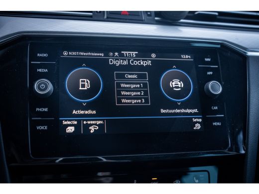 Volkswagen Passat Variant 1.4 TSI PHEV GTE Business | Achteruitrijcamera | Comfortstoel(en) | Matrix LED koplampen ActivLease financial lease