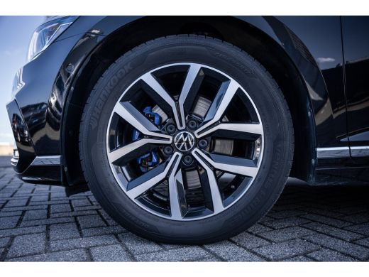 Volkswagen Passat Variant 1.4 TSI PHEV GTE Business | Achteruitrijcamera | Comfortstoel(en) | Matrix LED koplampen ActivLease financial lease