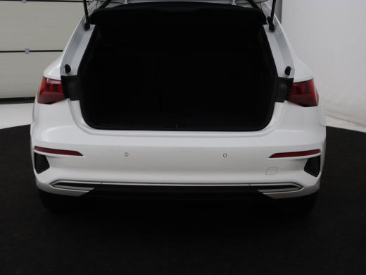 Audi A3 35 TFSI Advanced edition | Sportstoelen | Virtual Cockpit | Carplay | Navigatie | Full LED | Park... ActivLease financial lease