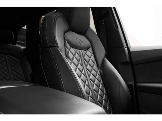 Audi Q7 60 TFSI e quattro Pro Line S Competition 490PK | Trekhaak | Panorama Dak | Elek. Stoelen | Stoel+... ActivLease financial lease