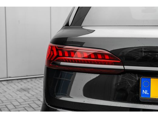 Audi Q7 60 TFSI e quattro Pro Line S Competition 490PK | Trekhaak | Panorama Dak | Elek. Stoelen | Stoel+... ActivLease financial lease