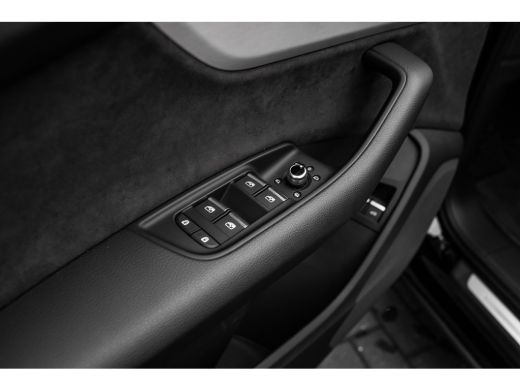 Audi Q7 60 TFSI e quattro Pro Line S Competition 490PK | Trekhaak | Panorama Dak | Elek. Stoelen | Stoel+... ActivLease financial lease