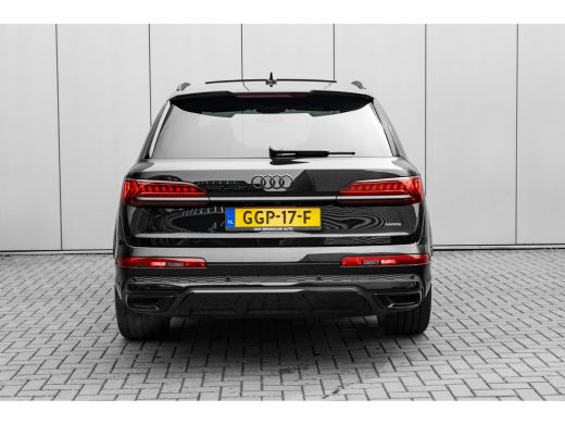 Audi Q7 60 TFSI e quattro Pro Line S Competition 490PK | Trekhaak | Panorama Dak | Elek. Stoelen | Stoel+... ActivLease financial lease