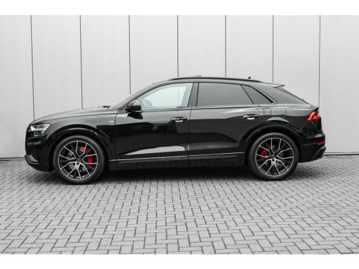 Audi Q8 60 TFSI e quattro Pro Line S Competition 462 PK | Trekhaak | Panoramadak | Carbon Afwerking Inter... ActivLease financial lease