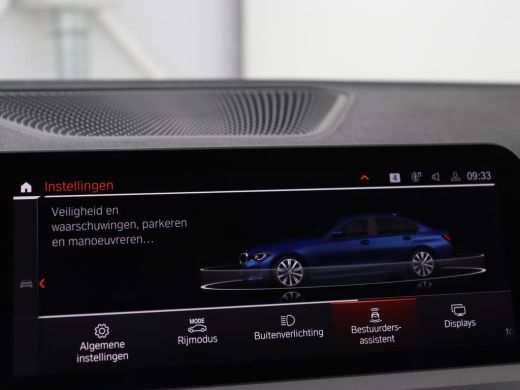 BMW 3 Serie 320i Executive Edition | Sportstoelen | Carplay | Live Cockpit | Half leder | Navigatie | Full LE... ActivLease financial lease