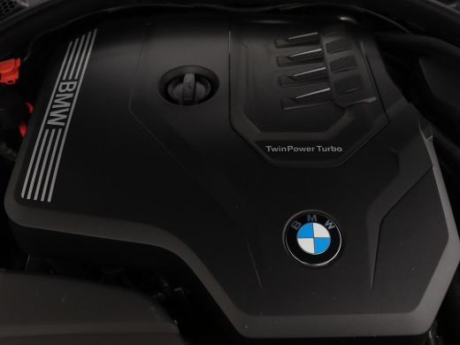 BMW 3 Serie 320i Executive Edition | Sportstoelen | Carplay | Live Cockpit | Half leder | Navigatie | Full LE... ActivLease financial lease