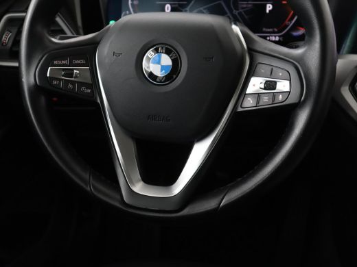 BMW 3 Serie 320i Executive Edition | Sportstoelen | Carplay | Live Cockpit | Half leder | Navigatie | Full LE... ActivLease financial lease