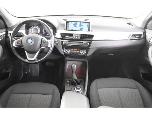 BMW X1 xDrive25e *1ste eigenaar*Navigatie*PDC*Standkachel* ActivLease financial lease